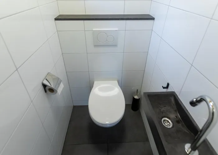 Romantic In Дом отдыха Mook